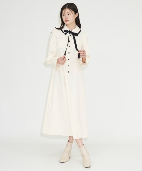 A de a.v.v（アードアー・ヴェ・ヴェ）の「バイカラー二重襟フレアワンピース（ワンピース・レディース・ブラック/アイボリー・38/36）」の19枚目の写真