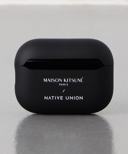 Native Union（ネイティブユニオン）の「＜NATIVE UNION X MAISON KITSUNE＞ALL OVER FOX HEAD CASE AIRPODS PRO2（スマホケース/カバー・レディース・ブラック・FREE）」の4枚目の写真