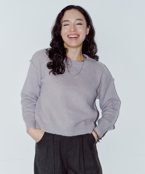 LIENCOEUR（リアンクール）の「モヘアクルーネックトップス（ニット/セーター・レディース・グリーン/オリーブ/ブルー/グレイッシュベージュ/ネイビー/ベージュ・FREE）」の3枚目の写真