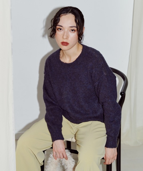 LIENCOEUR（リアンクール）の「モヘアクルーネックトップス（ニット/セーター・レディース・グリーン/オリーブ/ブルー/グレイッシュベージュ/ネイビー/ベージュ・FREE）」の19枚目の写真