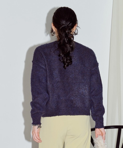 LIENCOEUR（リアンクール）の「モヘアクルーネックトップス（ニット/セーター・レディース・グリーン/オリーブ/ブルー/グレイッシュベージュ/ネイビー/ベージュ・FREE）」の14枚目の写真