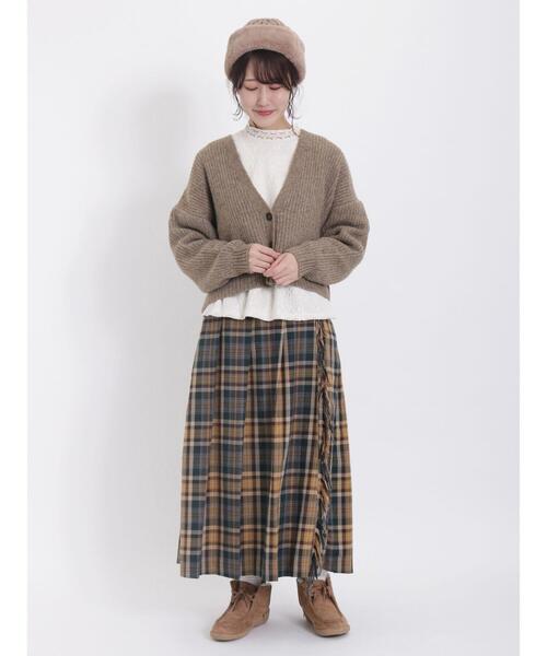 Samansa Mos2（サマンサ モスモス）の「【マシンウォッシャブル】Vネックショートカーディガン（カーディガン/ボレロ・レディース・イエロー/オレンジ/ブラック/モカ/キナリ/ブルー・F）」の17枚目の写真