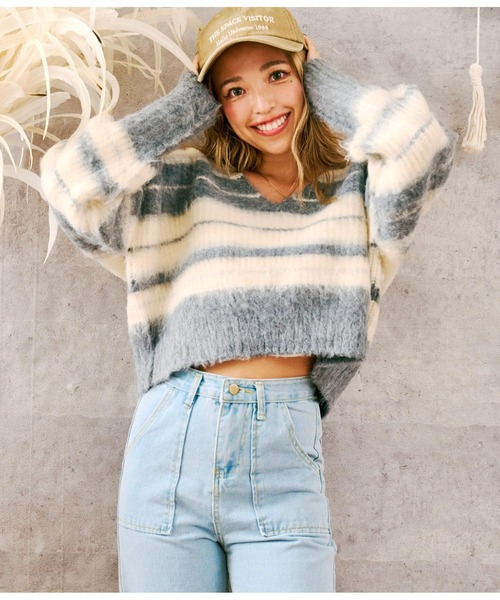 anap mimpi（アナップミンピ）の「Vネック ボーダー 起毛 ニット（ニット/セーター・レディース・ダークグレー/ベージュ・FREE）」の6枚目の写真