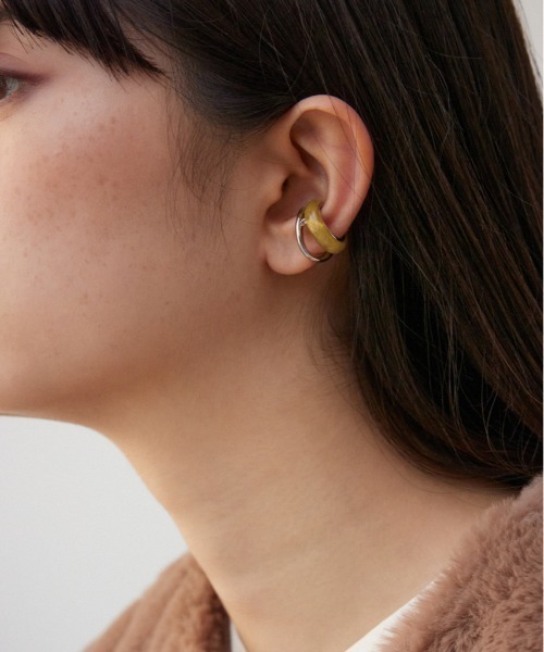 AZUL by moussy(アズールバイマウジー)の「コンビネーションリングイヤーカフセット(ピアス(両耳用)・レディース・アイボリー/ライトグリーン・FREE)」の1枚目の写真