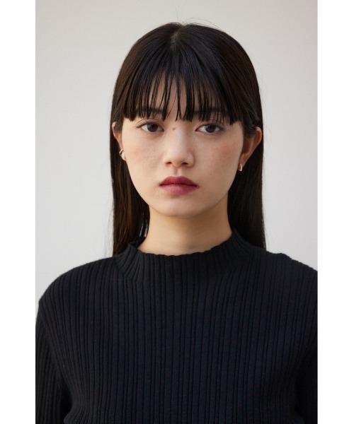 AZUL by moussy(アズールバイマウジー)の「コンビネーションリングイヤーカフセット(ピアス(両耳用)・レディース・アイボリー/ライトグリーン・FREE)」の4枚目の写真