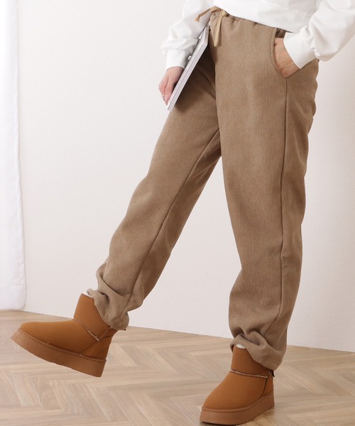 DAYRA(デイラ)の「裏起毛コーデュロイストレートイージーパンツ(その他パンツ・レディース・ダークグレー/ベージュ/ブラック・M/XL)」の16枚目の写真