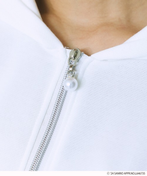 marun(マルン)の「<大きいサイズ> シナモロールクロップド丈パーカー marun(パーカー・レディース・ホワイト/グレー・L/LL/3L/4L/5L)」の15枚目の写真