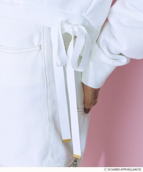 marun(マルン)の「<大きいサイズ> シナモロールクロップド丈パーカー marun(パーカー・レディース・ホワイト/グレー・L/LL/3L/4L/5L)」の21枚目の写真