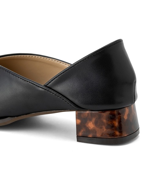 ROPE' PICNIC(ロペピクニック)の「【新色追加】スクエアトゥセンターシーム甲深バブーシュ(パンプス・レディース・ベージュ/ブラック/キナリ/ゴールド/ブラック系その他・23.0cm/24.5cm/23.5cm/25.0cm/24.0cm)」の22枚目の写真