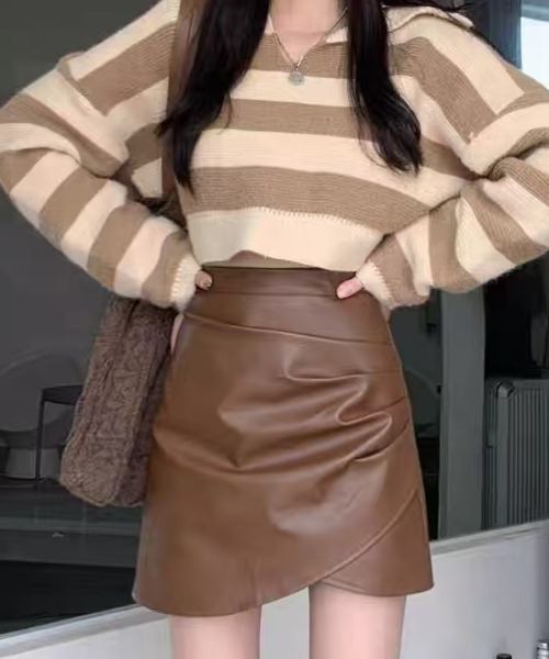 gossip!ロサンゼルス(ゴシップロサンゼルス)の「PUレザー ドレープミニスカート(スカート・レディース・ブラウン/アイボリー/ブラック・S/M/L)」の11枚目の写真