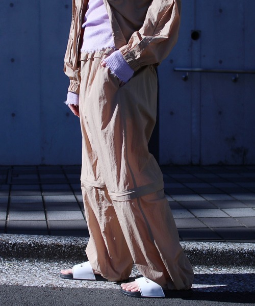 G.V.G.V.(ジーヴィージーヴィー)の「SHOWER SANDALS(サンダル・レディース・ホワイト・24/25/26)」の4枚目の写真