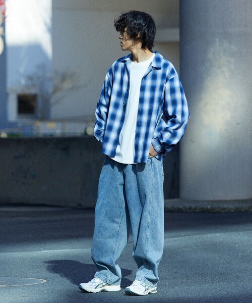 FREAK'S STORE（フリークスストア）の「FREAK’S STORE/フリークスストア NEW LOOSE FIT OMBRE CHECK SHIRT LS/ニュー ルーズフィット オンブレチェック ロングスリーブシャツ（シャツ/ブラウス・メンズ・ブラウン/ブルー/ブラック/サックスブルー・MEDIUM/LARGE）」の17枚目の写真