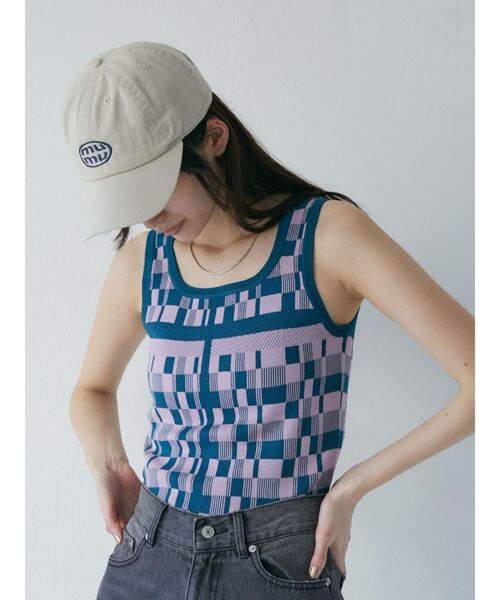 MURUA（ムルーア）の「ジオメタンクトップ（タンクトップ・レディース・ブラック/レッド/ピンク・FREE）」の7枚目の写真