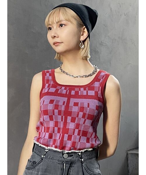 MURUA（ムルーア）の「ジオメタンクトップ（タンクトップ・レディース・ブラック/レッド/ピンク・FREE）」の19枚目の写真