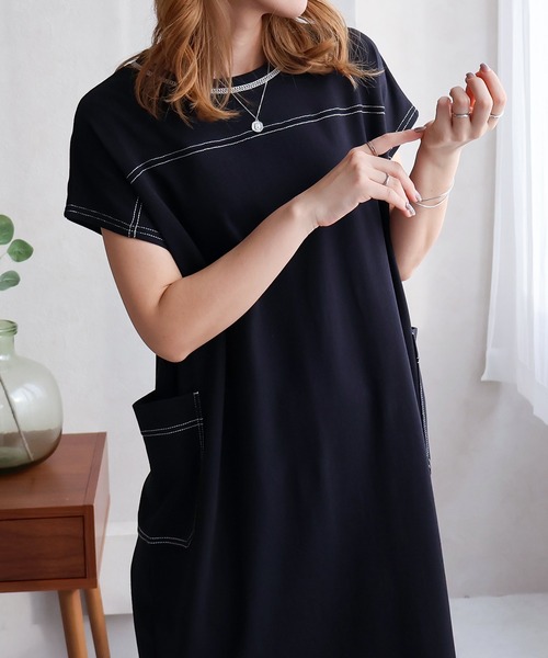 Social GIRL(ソーシャルガール)の「配色ステッチロングワンピース(ワンピース・レディース・グレイッシュベージュ/ブラック・M)」の19枚目の写真