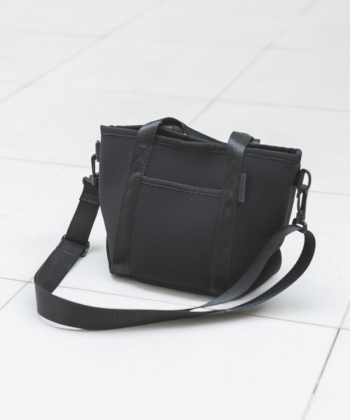 HEREIAM（ヘレイアム）の「【HEREIAM】ダイバーマテリアルBAG（ショルダーバッグ・レディース・グリーン/カーキ/ブラック/ブルー・FREE）」の2枚目の写真