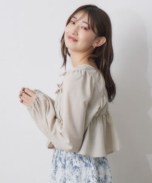 RETRO GIRL(レトロガール)の「フロントリボンBL(シャツ/ブラウス・レディース・ブルー/オフホワイト/ベージュ・FREE)」の7枚目の写真