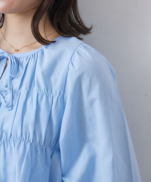 RETRO GIRL(レトロガール)の「フロントリボンBL(シャツ/ブラウス・レディース・ブルー/オフホワイト/ベージュ・FREE)」の19枚目の写真