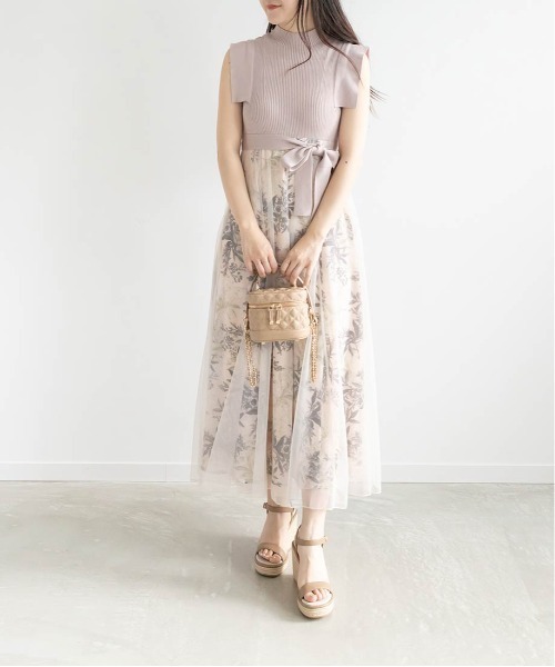 RANDA（ランダ）の「スムースピース ウェッジサンダル（サンダル・レディース・ブラック/グレイッシュベージュ/クリーム・S/L/M/LL）」の22枚目の写真