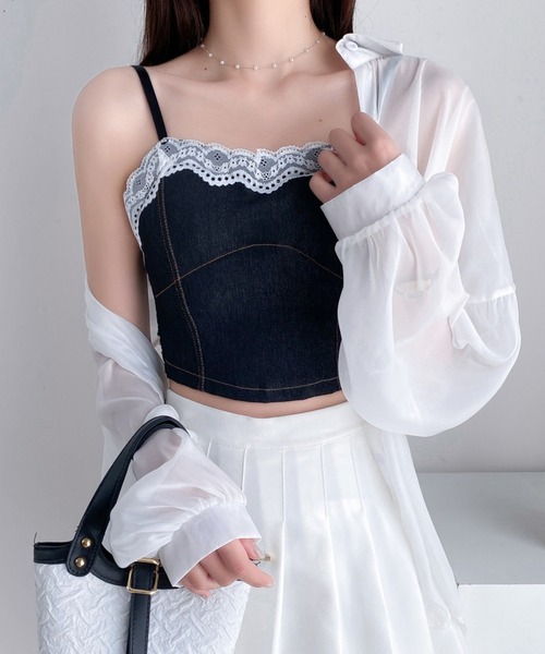 Diosfront(ディオスフロント)の「レースドッキングデニムショートキャミ(キャミソール・レディース・ライトブルー/ブラック/ネイビー・FREE)」の2枚目の写真