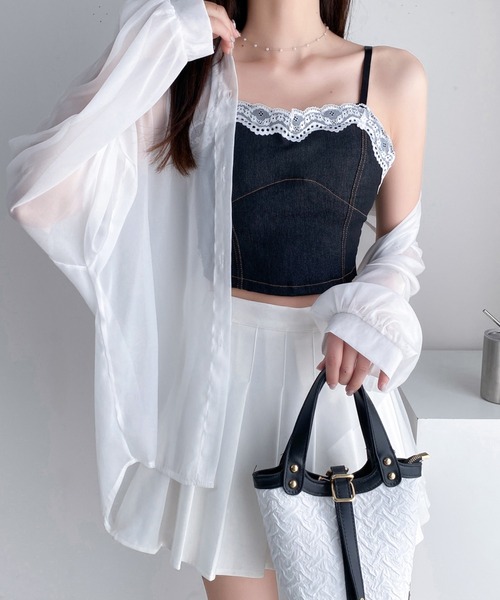Diosfront(ディオスフロント)の「レースドッキングデニムショートキャミ(キャミソール・レディース・ライトブルー/ブラック/ネイビー・FREE)」の7枚目の写真