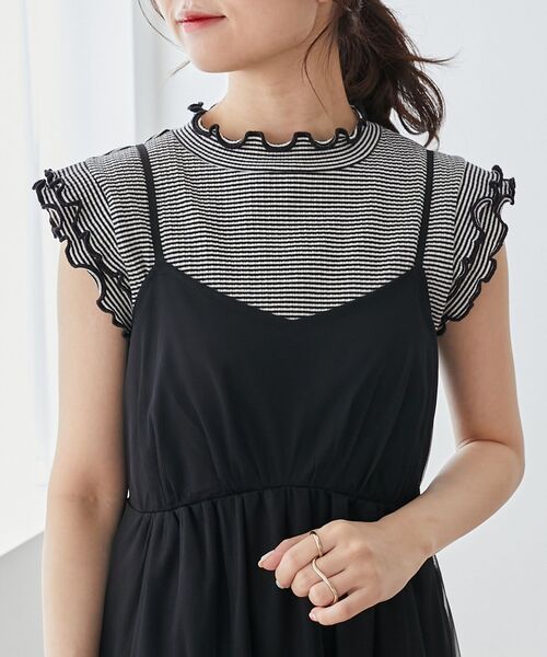 MAJESTIC LEGON（マジェスティックレゴン）の「ノースリフリルメロウリブトップス（Tシャツ/カットソー・レディース・ブルー/アイボリー/ブラック系その他/グレイッシュベージュ/ブラック・MEDIUM）」の4枚目の写真