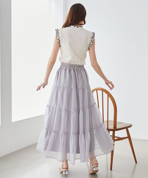 MAJESTIC LEGON（マジェスティックレゴン）の「ノースリフリルメロウリブトップス（Tシャツ/カットソー・レディース・ブルー/アイボリー/ブラック系その他/グレイッシュベージュ/ブラック・MEDIUM）」の13枚目の写真