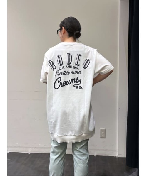 RODEO CROWNS WIDE BOWL（ロデオクラウンズワイドボウル）の「ドッキングロゴニットワンピース（ワンピース・レディース・サーモンピンク/カーキ/アイボリー/ブラック・FREE）」の2枚目の写真