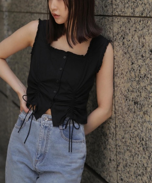 FREE'S MART(フリーズマート)の「◆ドロストノースリーブブラウス(シャツ/ブラウス・レディース・ホワイト/ブラック/ブルー・FREE)」の6枚目の写真