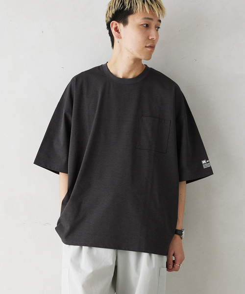 Russell Athletic(ラッセルアスレティック)の「RUSSELL ATHLETIC 別注 DRI-POWER BIG Tシャツ(Tシャツ/カットソー・メンズ・ホワイト/ネイビー/ブラック/チャコールグレー・LARGE/SMALL/MEDIUM)」の3枚目の写真