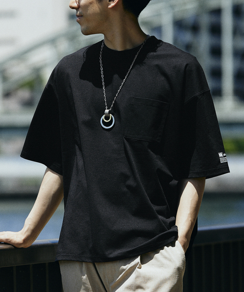 Russell Athletic(ラッセルアスレティック)の「RUSSELL ATHLETIC 別注 DRI-POWER BIG Tシャツ(Tシャツ/カットソー・メンズ・ホワイト/ネイビー/ブラック/チャコールグレー・LARGE/SMALL/MEDIUM)」の1枚目の写真