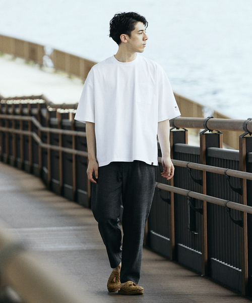 Russell Athletic(ラッセルアスレティック)の「RUSSELL ATHLETIC 別注 DRI-POWER BIG Tシャツ(Tシャツ/カットソー・メンズ・ホワイト/ネイビー/ブラック/チャコールグレー・LARGE/SMALL/MEDIUM)」の7枚目の写真