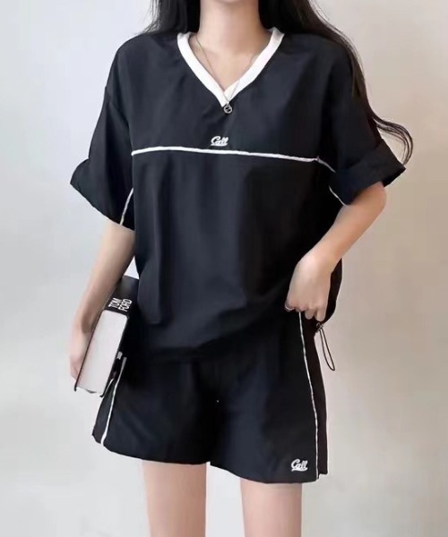 B.R.U（ブル）の「Callワンポイントセットアップ（Tシャツ/カットソー・レディース・ブラック/ネイビー/カーキ・FREE）」の2枚目の写真