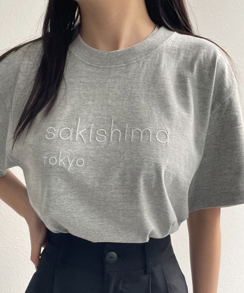 sakishimatokyo(サキシマトーキョー)の「sakishimatokyo 立体ロゴ刺繍Tシャツ/カットソー/半袖(Tシャツ/カットソー・レディース・杢グレー/シルバー/ホワイト/ブラック・FREE)」の10枚目の写真