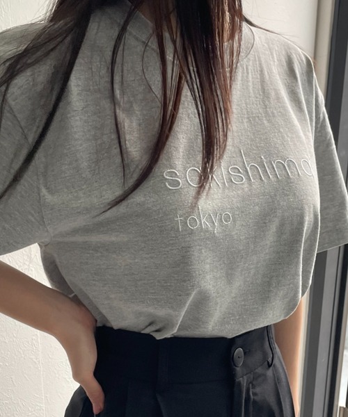 sakishimatokyo(サキシマトーキョー)の「sakishimatokyo 立体ロゴ刺繍Tシャツ/カットソー/半袖(Tシャツ/カットソー・レディース・杢グレー/シルバー/ホワイト/ブラック・FREE)」の11枚目の写真