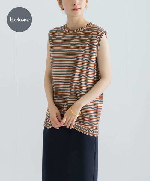 MIXTA（ミクスタ）の「『別注』SOBLANTE by MIXTA×UR　MULTI BORDER NO SLEEVE（Tシャツ/カットソー・レディース・ベージュ系その他/ブラック系その他/ブラウン系その他/レッド系その他・SMALL）」の3枚目の写真