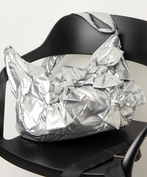 WEGO(ウィゴー)の「WEGO/リボンデザインBIGショルダー(ショルダーバッグ・レディース・シルバー/ブラック・FREE)」の14枚目の写真