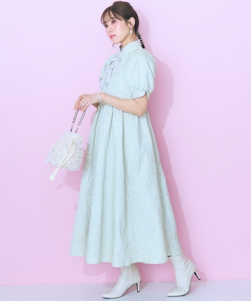 marun(マルン)の「<大きいサイズ> フロントリボンワンピース marun(ワンピース・レディース・ピンク/グリーン・4L/3L/LL/L/5L)」の7枚目の写真