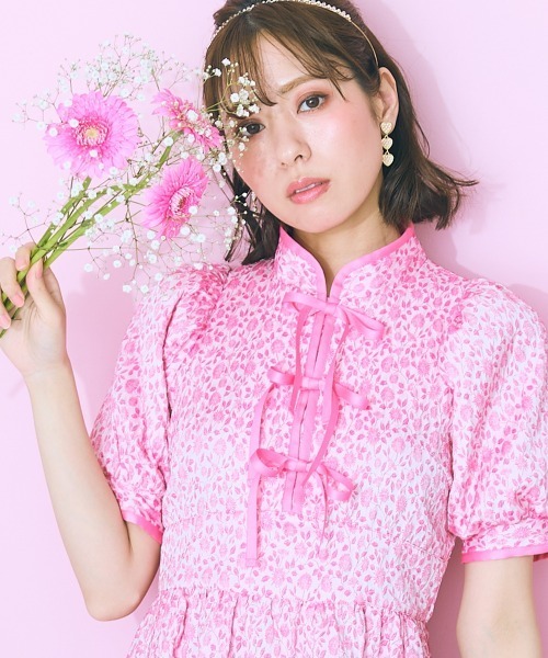 marun(マルン)の「<大きいサイズ> フロントリボンワンピース marun(ワンピース・レディース・ピンク/グリーン・4L/3L/LL/L/5L)」の5枚目の写真