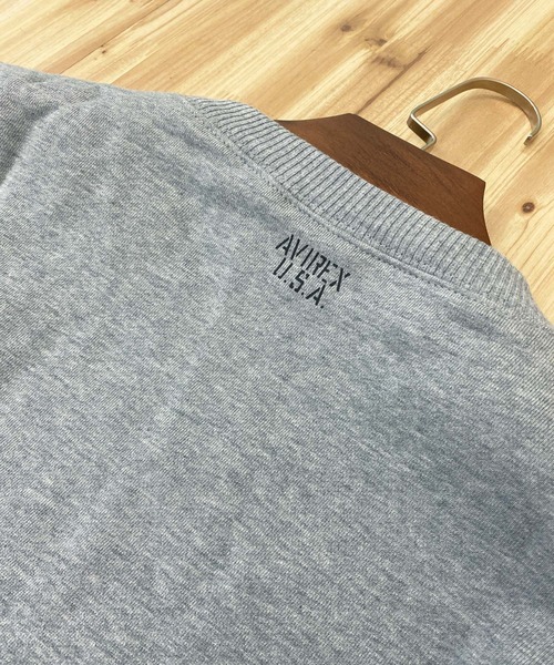 AVIREX(アヴィレックス)の「CREW NECK L/S SWEAT(スウェット・メンズ・ネイビー/グレー/ブラック・XL/XXL/L/M)」の5枚目の写真