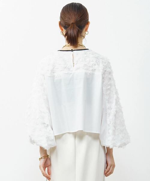 SOFFITTO（ソフィット）の「異素材使いカットジャガードブラウス（シャツ/ブラウス・レディース・パープル/ブラック/ホワイト・FREE）」の10枚目の写真