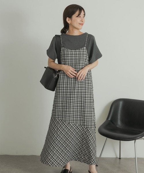 URBAN RESEARCH DOORS（アーバンリサーチドアーズ）の「チェック裾フレアキャミワンピース（ワンピース・レディース・ブラック系その他/ブルー系その他・MEDIUM）」の6枚目の写真