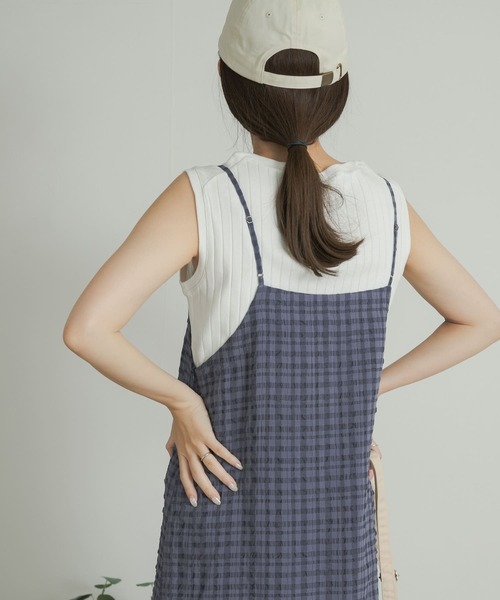 URBAN RESEARCH DOORS（アーバンリサーチドアーズ）の「チェック裾フレアキャミワンピース（ワンピース・レディース・ブラック系その他/ブルー系その他・MEDIUM）」の13枚目の写真