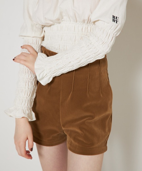 RUBY AND YOU（ルビーアンドユー）の「エンブロイダリーハイウエストショーツ（その他パンツ・レディース・ベージュ/ブラック・FREE）」の11枚目の写真