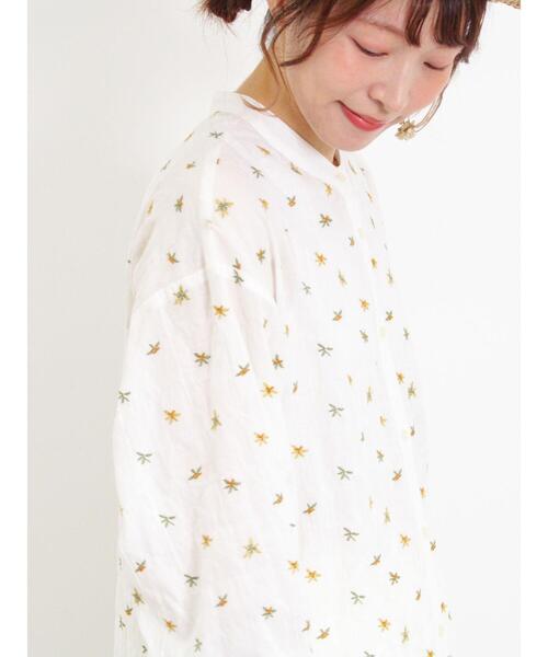 Samansa Mos2（サマンサ モスモス）の「小花総刺繍バンドカラーブラウス（シャツ/ブラウス・レディース・オフホワイト/ブラック/キナリ/ミント/ブラウン・F）」の12枚目の写真