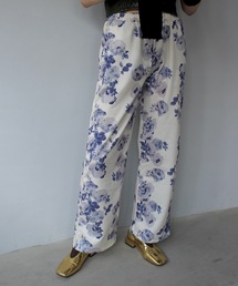 SANSeLF | フラワーパターンパンツ【SANSeLF】sanw24a017(その他パンツ)