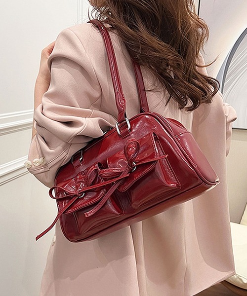 VALENTINO】レザーバッグ リボンデザイン