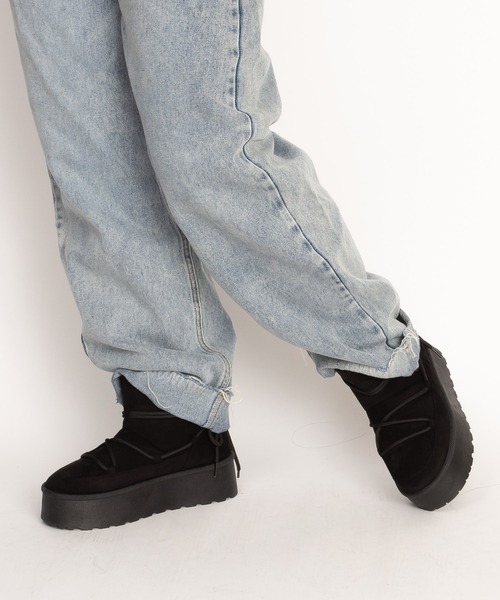 SVEC（シュベック）の「厚底ムートンブーツ / ボア レースアップ（ブーツ・レディース・キャメル/ブラック・35/36/37/38/39/40/41）」の17枚目の写真