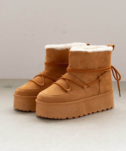 SVEC（シュベック）の「厚底ムートンブーツ / ボア レースアップ（ブーツ・レディース・キャメル/ブラック・35/36/37/38/39/40/41）」の8枚目の写真