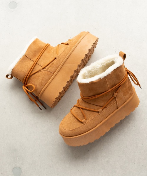 SVEC（シュベック）の「厚底ムートンブーツ / ボア レースアップ（ブーツ・レディース・キャメル/ブラック・35/36/37/38/39/40/41）」の9枚目の写真